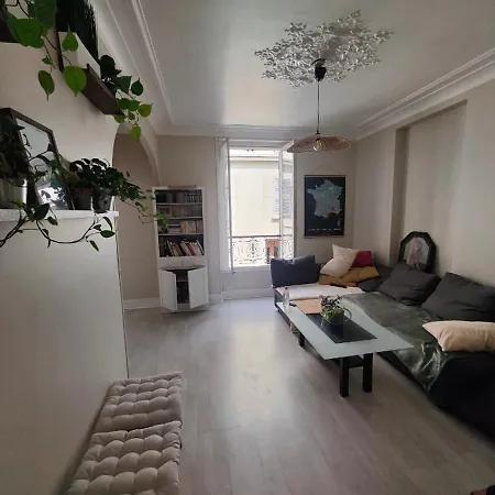 La Fourche Apartment *